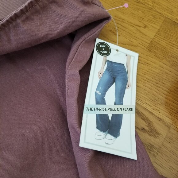 Tinseltown Hi-Rise Flare Cotton blend pants - NWT - size 13/31 - Picture 7 of 10